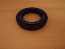 CLASSIC RANGE ROVER DIFF OIL SEAL
