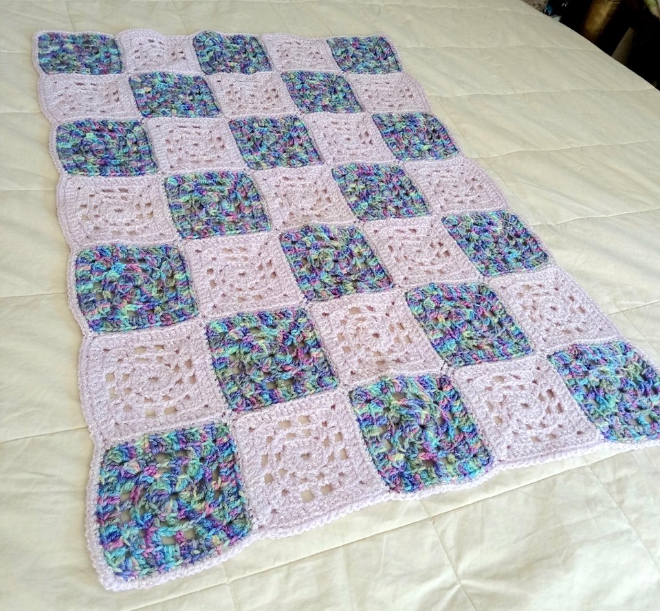 Vintage Baby Doll Afghan, Multi Colors Granny Squares Afghan, Doll