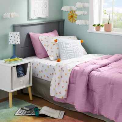 4 pc Pillowfort Rainbow Full Sheet Set NIP
