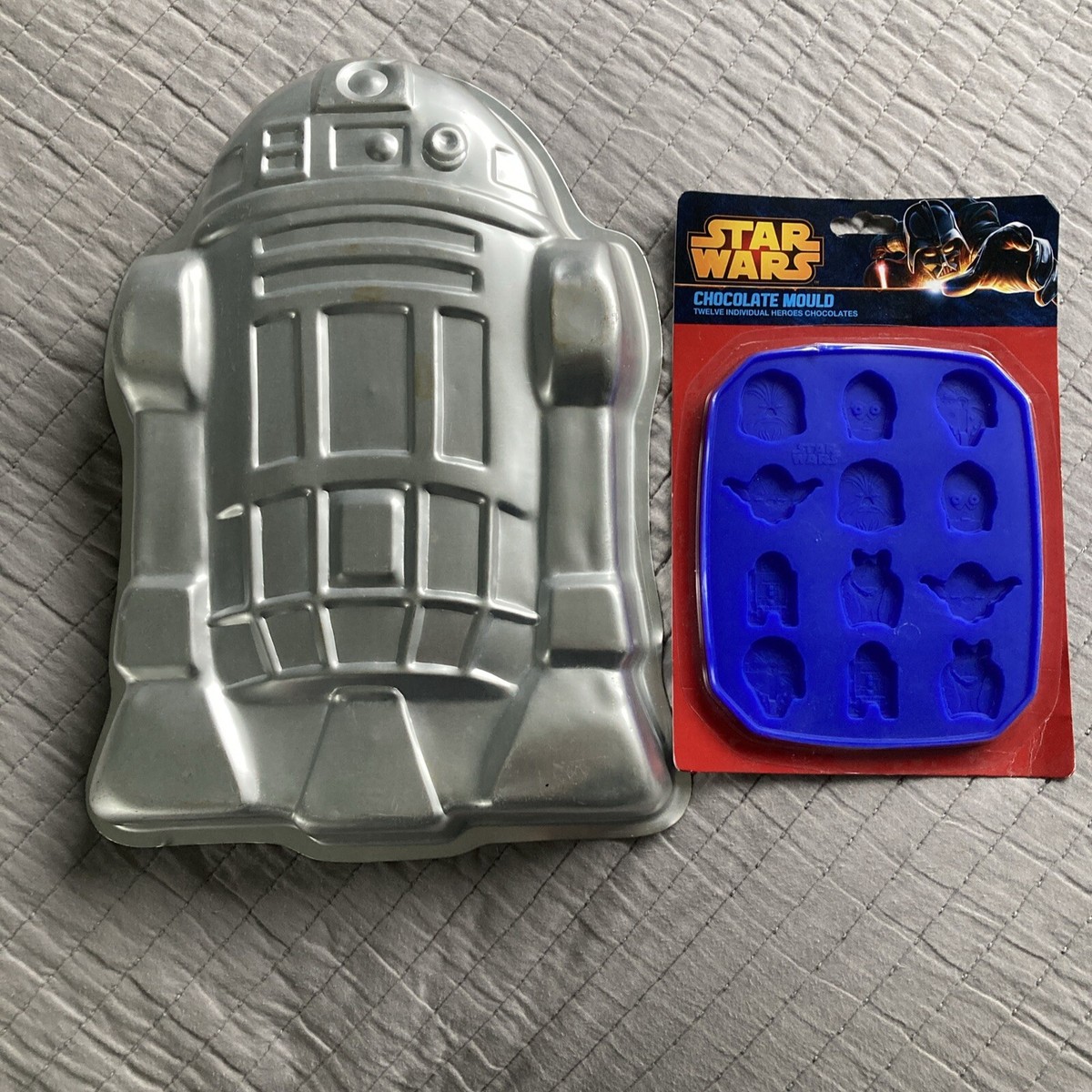 R2D2 Cake Tin And Star Wars Chocolate Mould UK