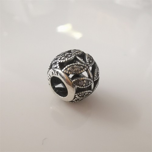 S925 CHARM Sparkling Leaves Openwork Charm PANDORA