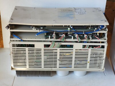 Yaskawa CIMR-P1V Variable Frequency Drive Code EPJ010420 200V 50/60Hz VFD 