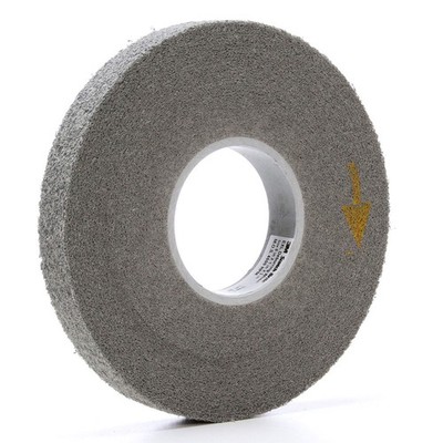 3M8482; Scotch-Brite8482; EXL Deburring Wheel 8'' x 1'' x 3'' 9S FIN Silicon