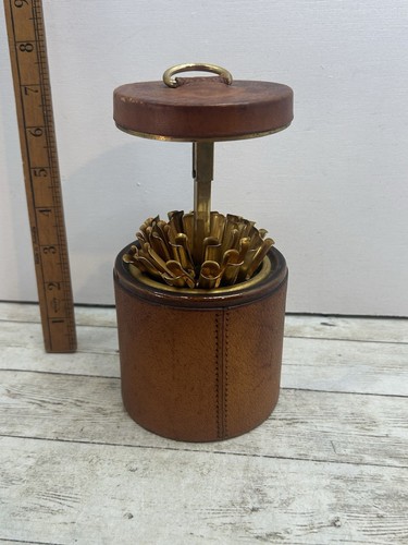 Vintage Pop-Up Cigarette Dispenser Wrapped In Leather With Ceramic Horse - Bild 8 von 9