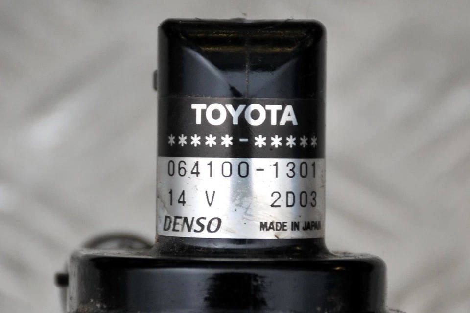 Bomba de agua Lexus RX450h 2019-2022 064100-1301 Foto 3 de 3