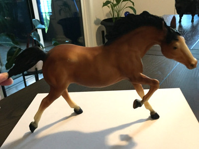 VINTAGE BREYER RUNNING MUSTANG VERY RARE 13''X8''  JB
