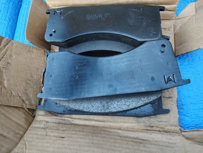 GENUINE MERITOR D769AM DISC BRAKE PAD SET