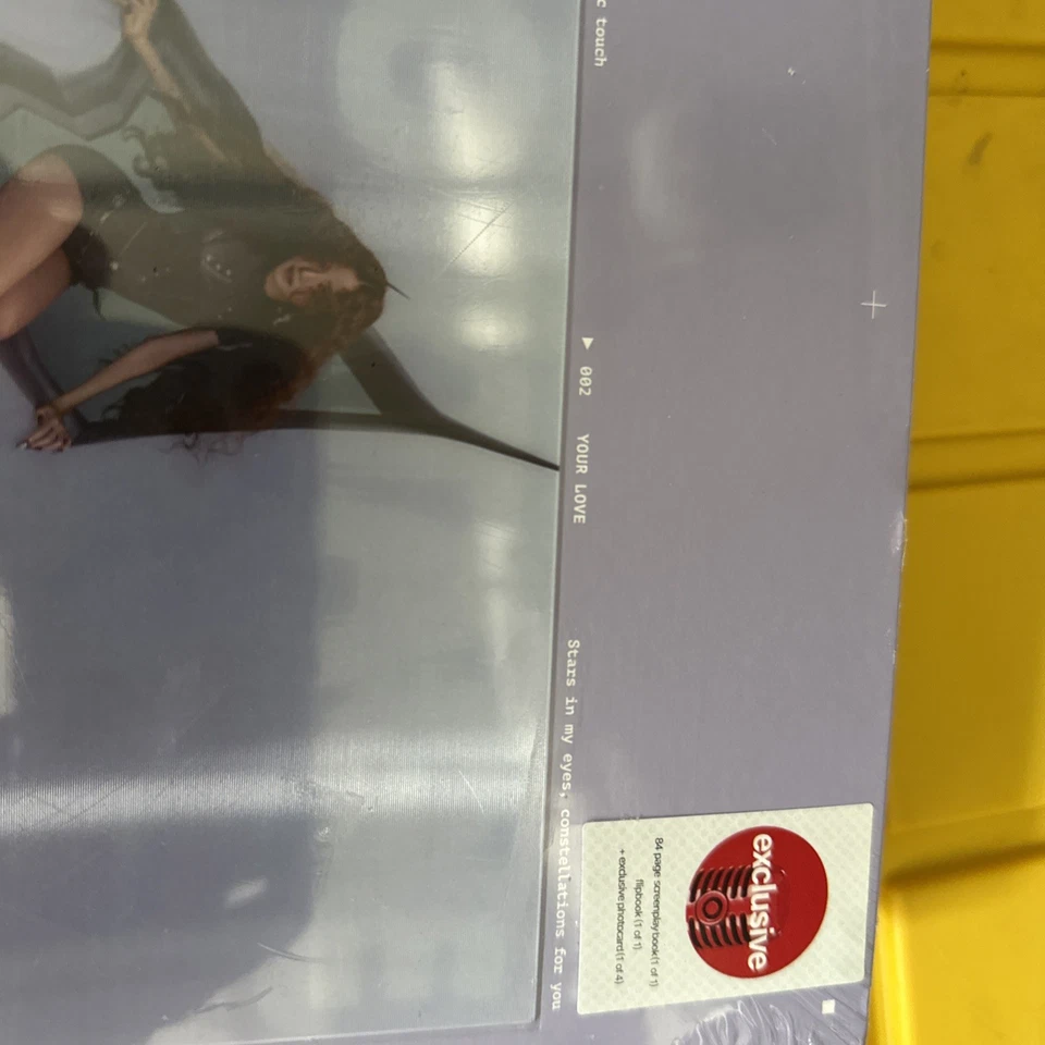 Jisoo - Amortage. Box Set w CD Book, Flip book & Card. NEW & Sealed - Image 3 of 4