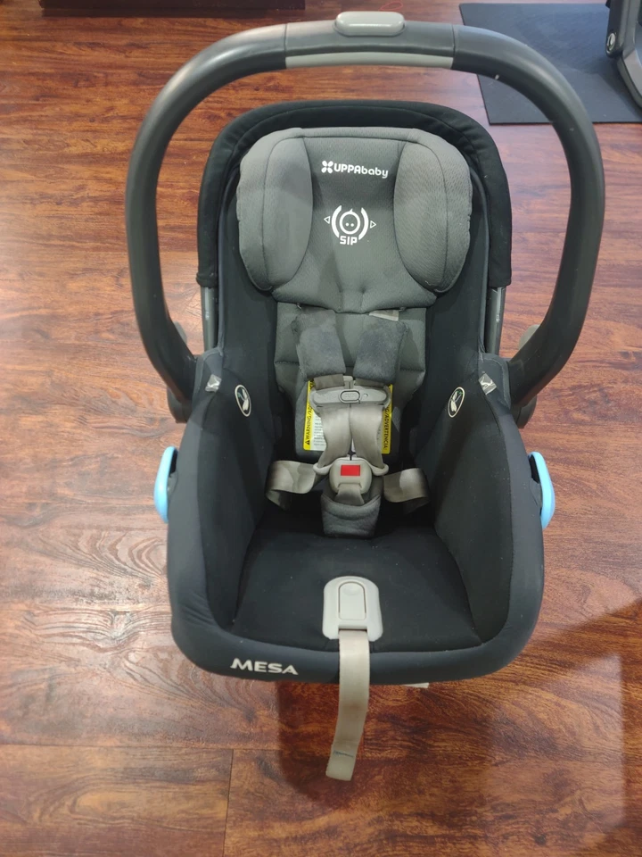 Assento de carro Uppababy Mesa com duas bases e bolsa de viagem - Imagem 2 de 4