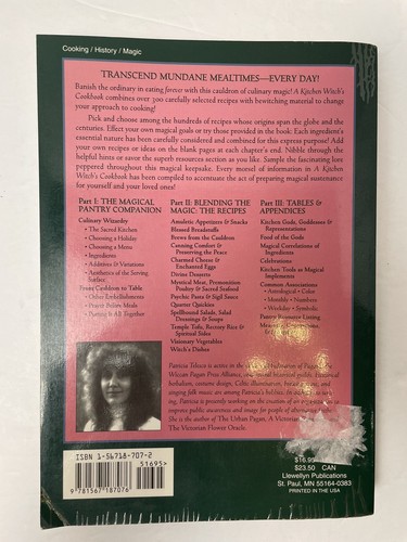 A Kitchen Witch's Cookbook by Patricia Telesco (1994 Paperback) 1st ED 1nd Print - Picture 4 of 7