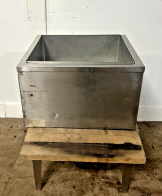 IMI CORNELIUS 2123 IT 9CR, 18''W x 21''D COLD PLATE ICE BIN + 9IN 9 0UT  W/STAND