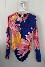 TRINA TURK Sz M Breeze Half Zip Paddle Suit Long Sleeve Rash Guard Swimsuit EUC