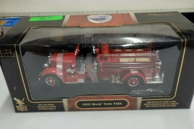 YAT MING SIGNATURE SERIES 1935 MACK TYPE 75BX 1/24 DIECAST #20098