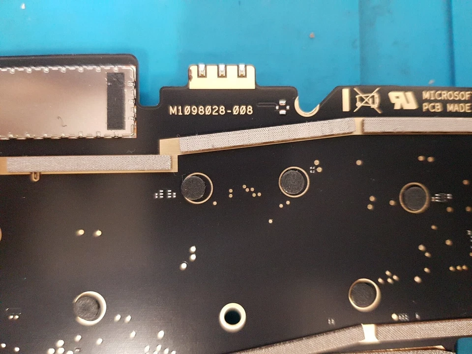 M1098028-008 MICROSOFT Surface Laptop 3 1867 1868 MOTHERBOARD I7-10TH GEN 16GB - Image 3 of 4