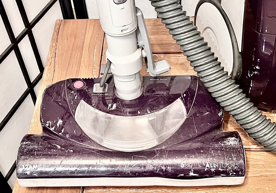 Kenmore 116 Progressive True HEPA 360 Canister Vacuum Purple eBay