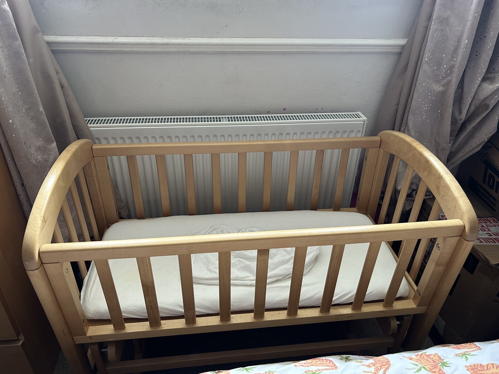 Baby crib eBay
