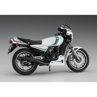 1/12 Yamaha RZ250 (4L3) w/cowl (1982) Plastic model kit bike toy