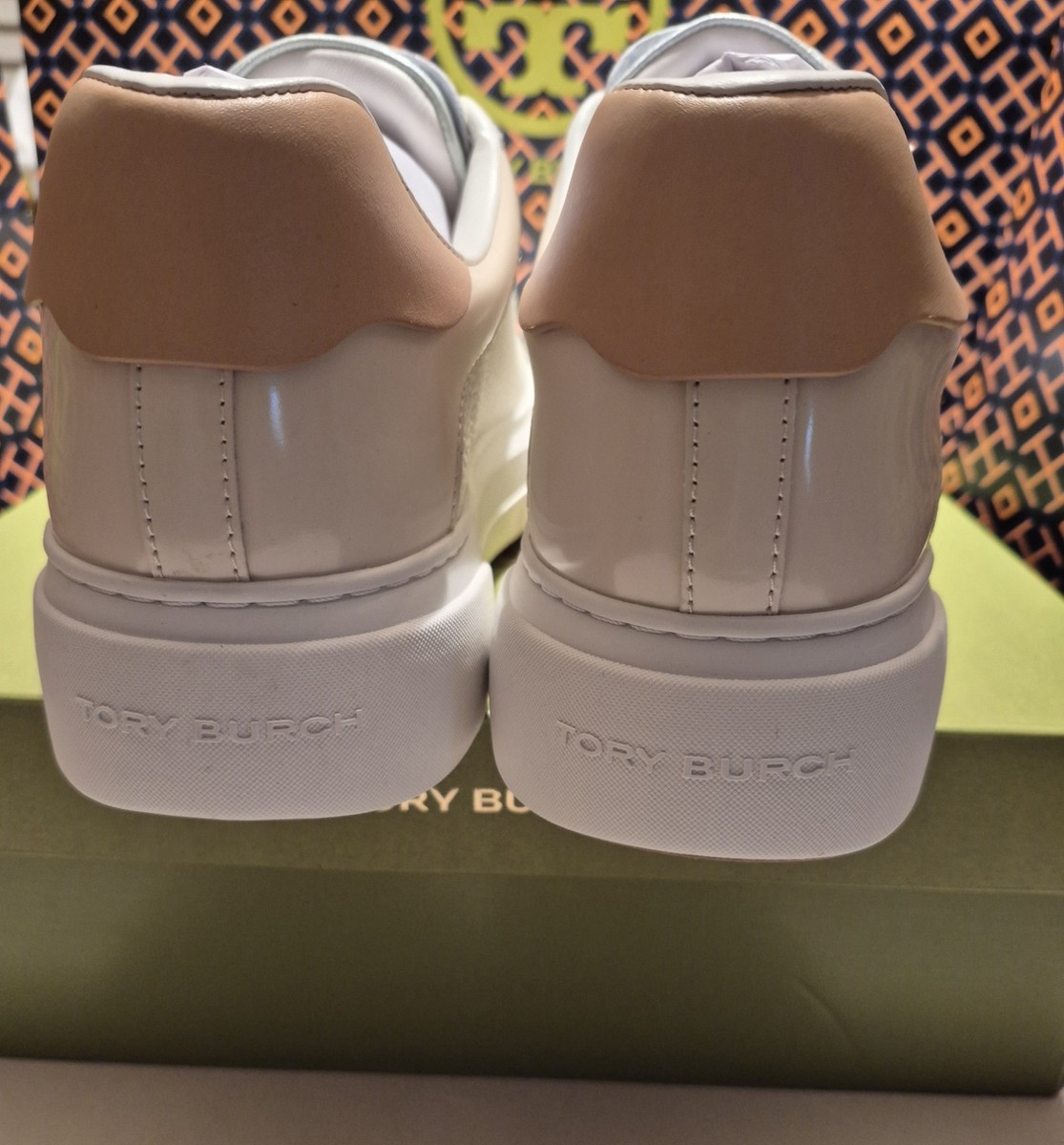 TORY BURCH PLATFORM SNEAKERS IN PURITY/WHITE GOLD/MINT DROP;SZ 9M