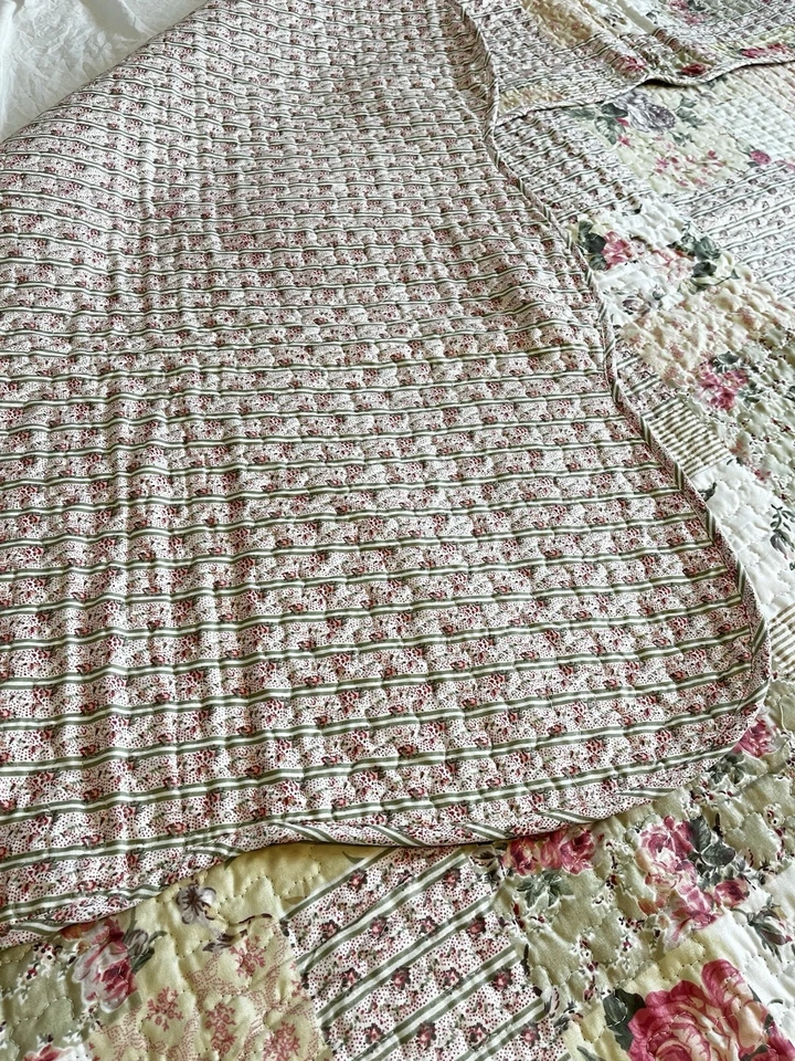 Edredón Vintage Shabby Chic Rosa Floral Rosas Completo/Reina Con 2 Fundas Foto 3 de 4