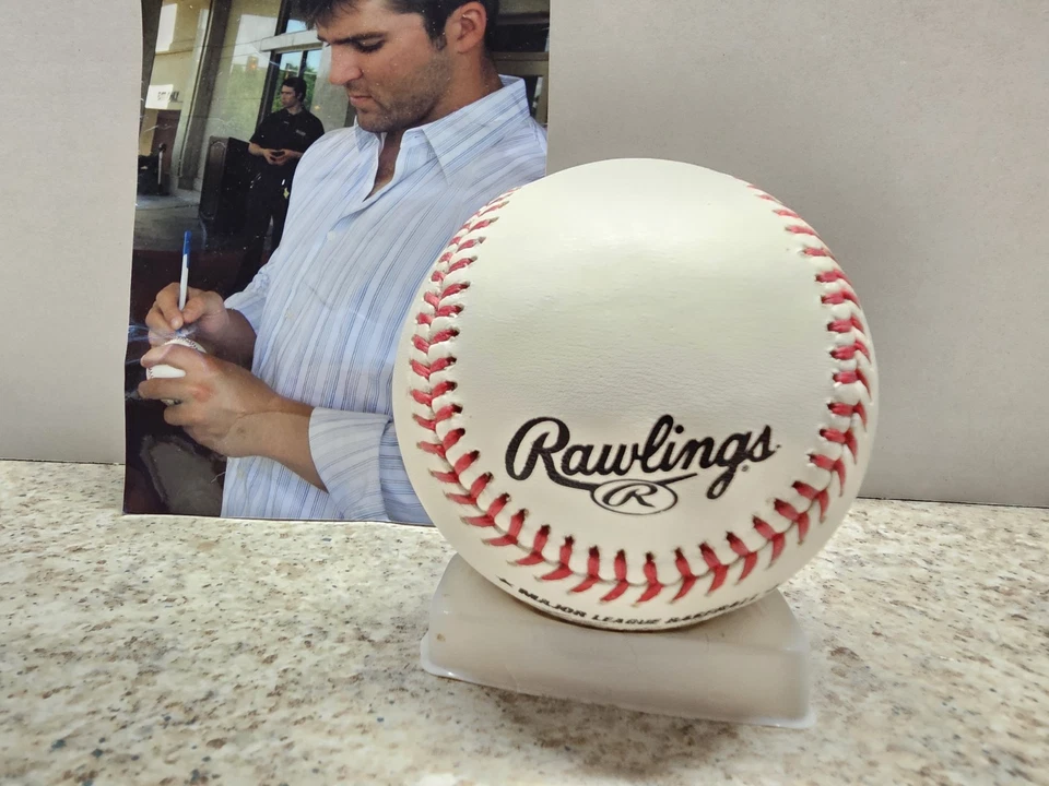 Dan Uggla Atlanta Braves MLB Autografiado Rawlings Béisbol Sin Certificado de Autenticidad Foto 3 de 4