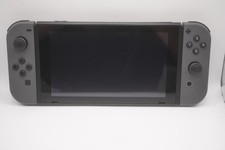 Nintendo Switch 32 GB Konsole - Grau (10002199) - sehr guter Zustand