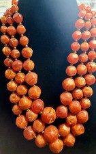 VTG Marbled Orange Lucite Or Acrylic Bead Bib Autumnal Retro Fashion Necklace