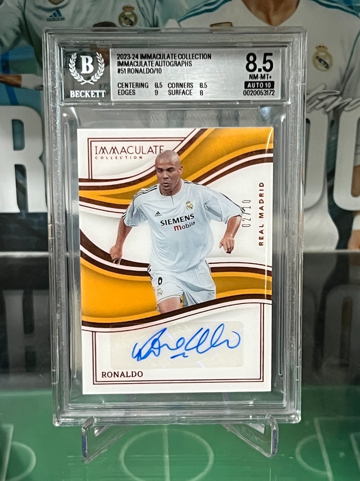 2023-24 Panini Immaculate Collection Ronaldo Autographs Auto /10 BGS 8.5 Auto 10 view 9