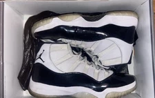 Jordan 11 Retro 2018 Concord Size 9.5M/11W