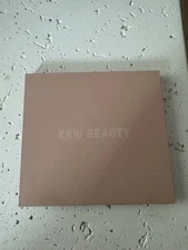 KKW BEAUTY - Powder Contour and Highlight Kit - Light - Brand New without box