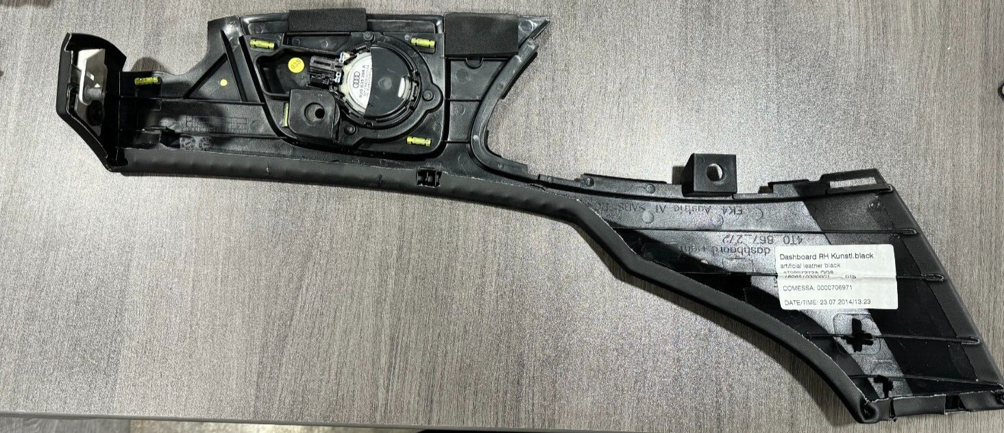 LAMBORGHINI HURACAN RH PASSENGER DASHBOARD DASH END CAP TRIM 4T0867272A