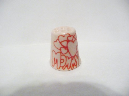 THIMBLE VINTAGE PINK PORCELAIN "MOMMY" WITH RED HEARTS