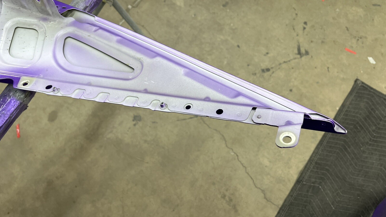 LAMBORGHINI HURACAN FRONT RIGHT PASSENGER SIDE FENDER OEM 4T0821022D