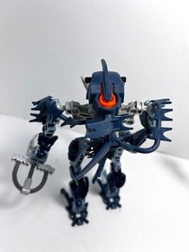 LEGO Bionicle LOT:  Toa Nokama 8602 + Vezok 8902