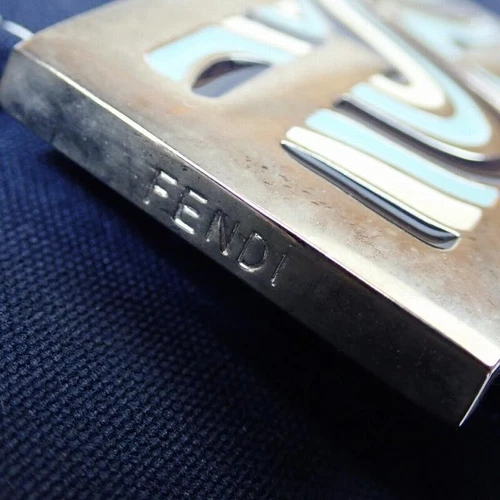 Borsa a tracolla Fendi Mamma Baguette Zucca Logo Navy usata - Foto 6 di 7