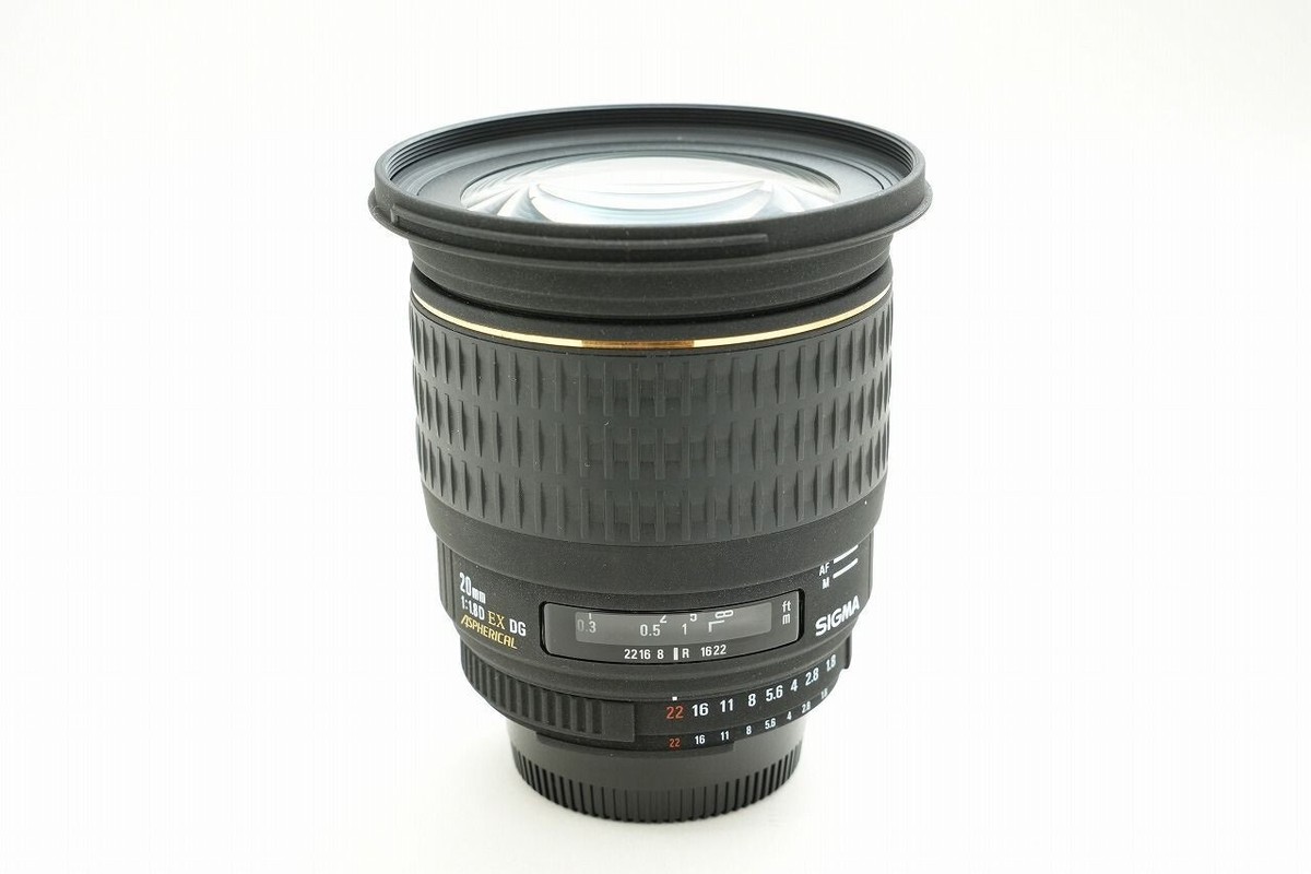 SIGMA 20mm F1.8 EX DG wide-angle prime lens for Nikon w/Front and