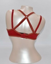 Costume Bleu Marine Trois Pièces avec Chemise Blanche