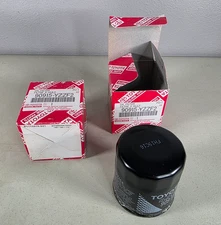 Toyota Oil Filter OEM Genuine 90915-YZZF2 Lot of 2 New in Box Auto Parts