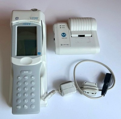 Abbott i-Stat 1 300W Wireless  Analyzer W/charger **Warranty & Free Shipping**