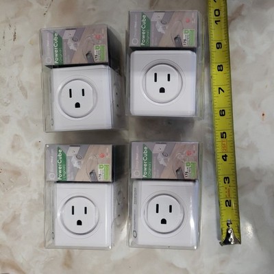 lot of 4 Design Nest Original Power Cube white 175 Joules