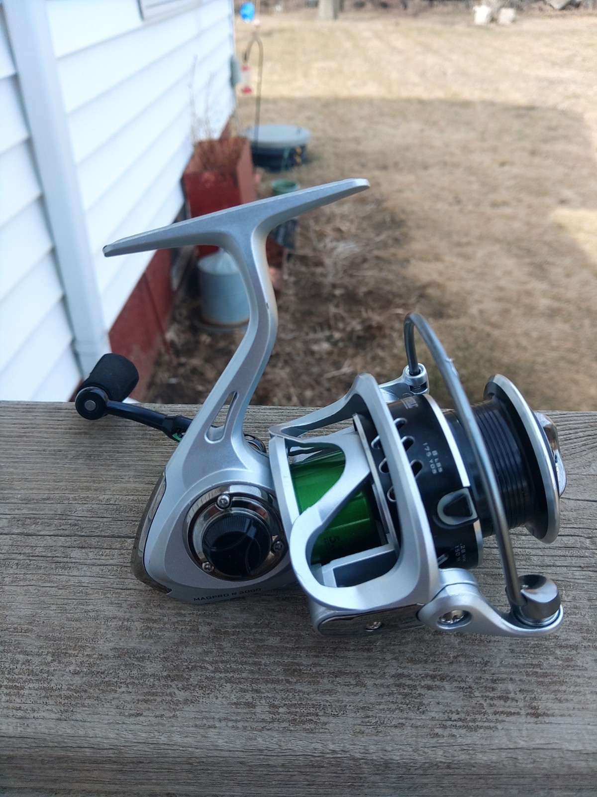 Mitchell Mag Pro R 3000 Spinning Fishing Reel. New Off Combo. Sharp!