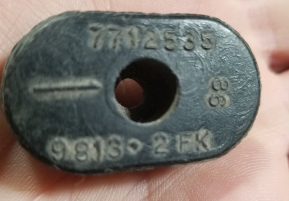 OEM GM 7712535 Bucket Seat Bumper 1967 - 72 (Package of 2) - Image 2 of 4