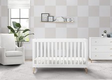Delta Children Essex 4-in-1 Convertible Baby Crib Bianca White with Natural ...