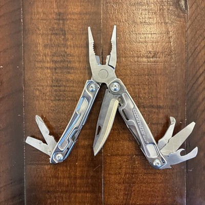 Leatherman Rev Multi-Tool - Nice!