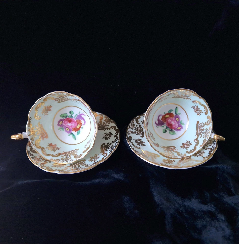 Paragon Double Warrant Mint Green Floating Cabbage Rose Tea Cup & Saucers x4 - Image 4 of 4