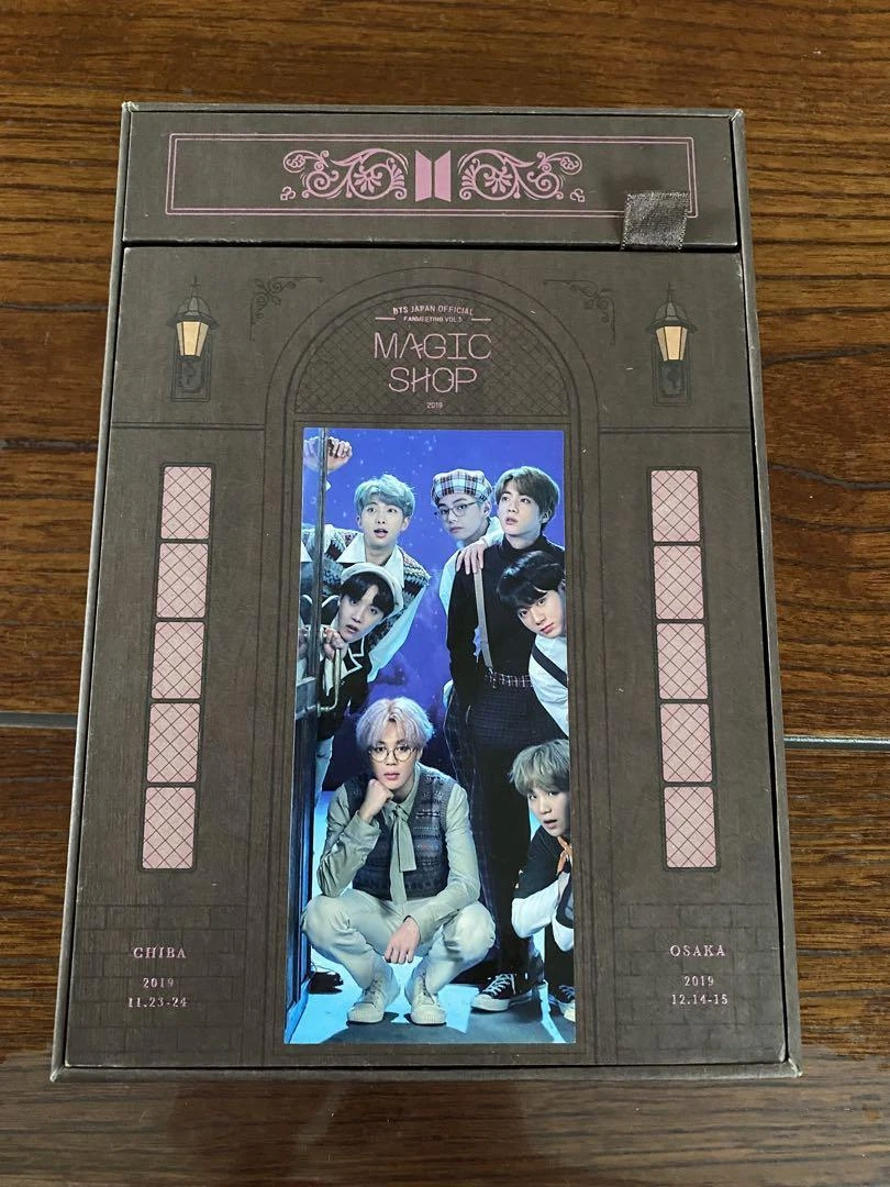 BTS JAPAN OFFICIAL FANMEETING VOL.5 MAGIC SHOP DVD BOX Exclusive to Japan