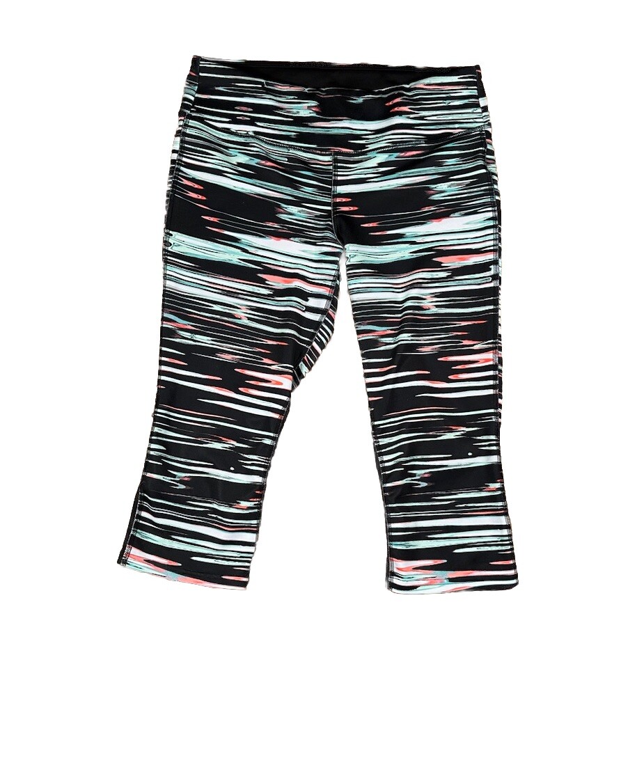 New Balance NB Dry size Large capri length athletic leggings black pink green