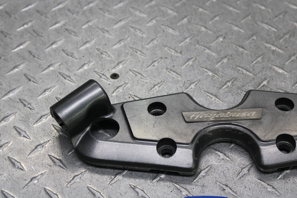 Suzuki Hayabusa GSX1300R 2003 abrazadera de árbol triple superior 56210-24F00 Foto 2 de 4