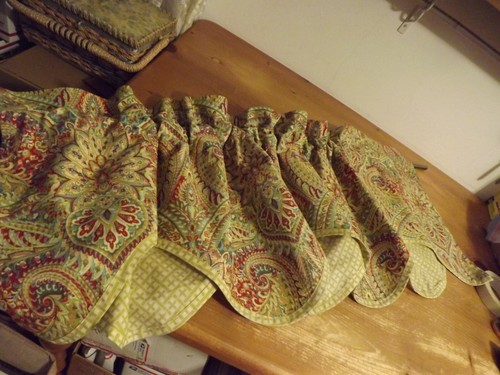 WAVERLY 2 layer VALANCE jacobean floral 58Wx18" CHARTREUSE GREEN / ORANGE 2 avai - Picture 6 of 15