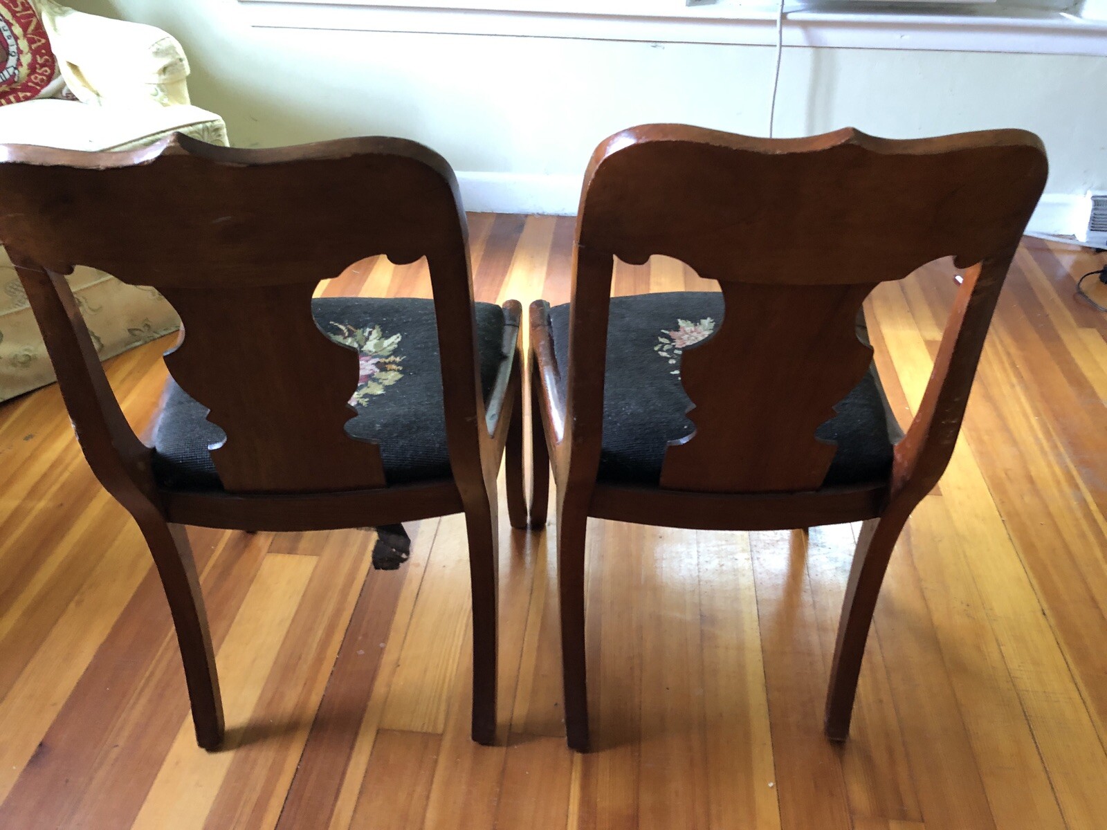 ANTIQUE Wooden Craftique FiddleBack Chairs with Needle Point Cushion (X2) eBay