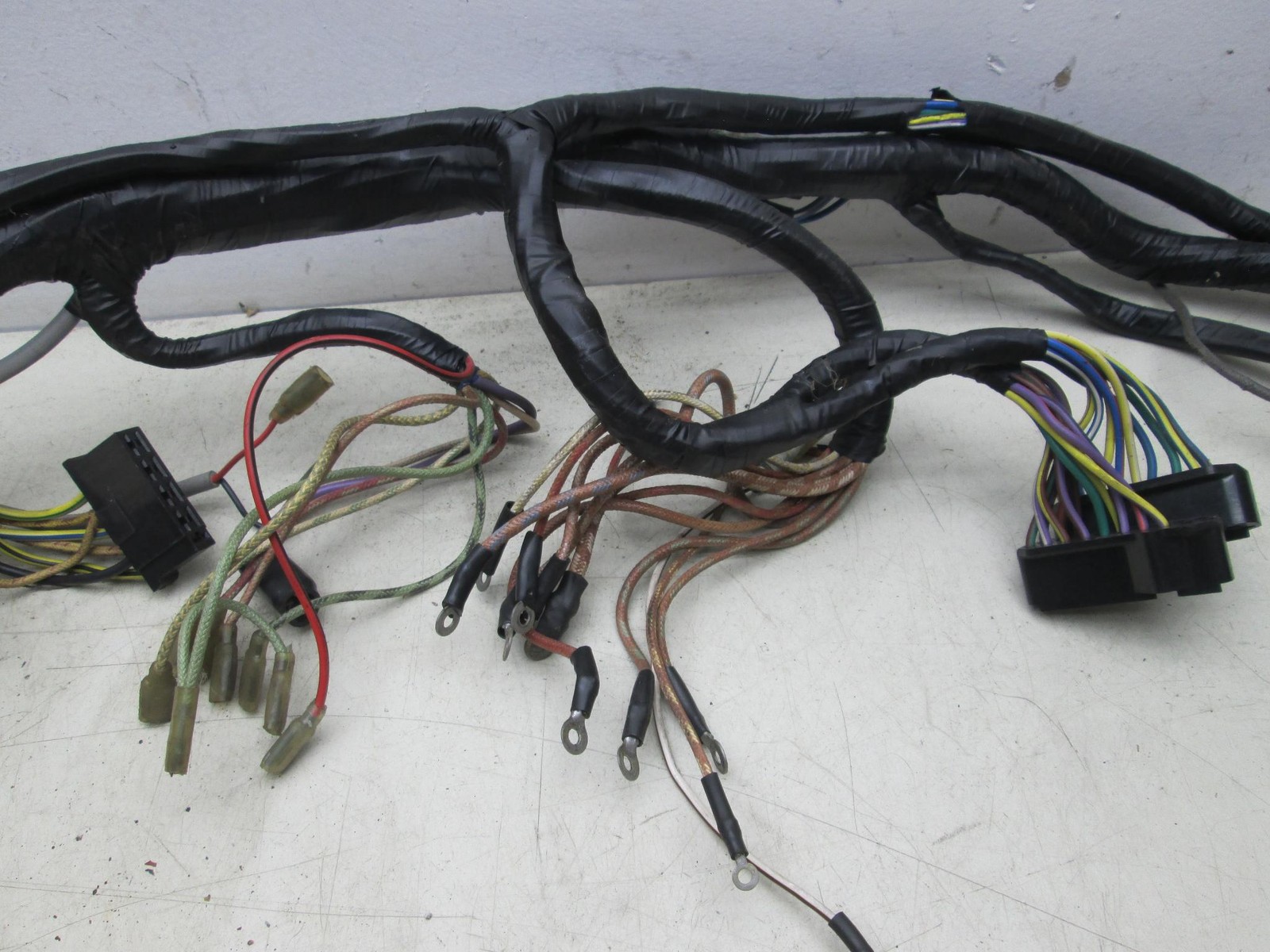 Rolls Royce Silver Shadow T1 under dash wiring harness RHD 1967 T1 (USED)